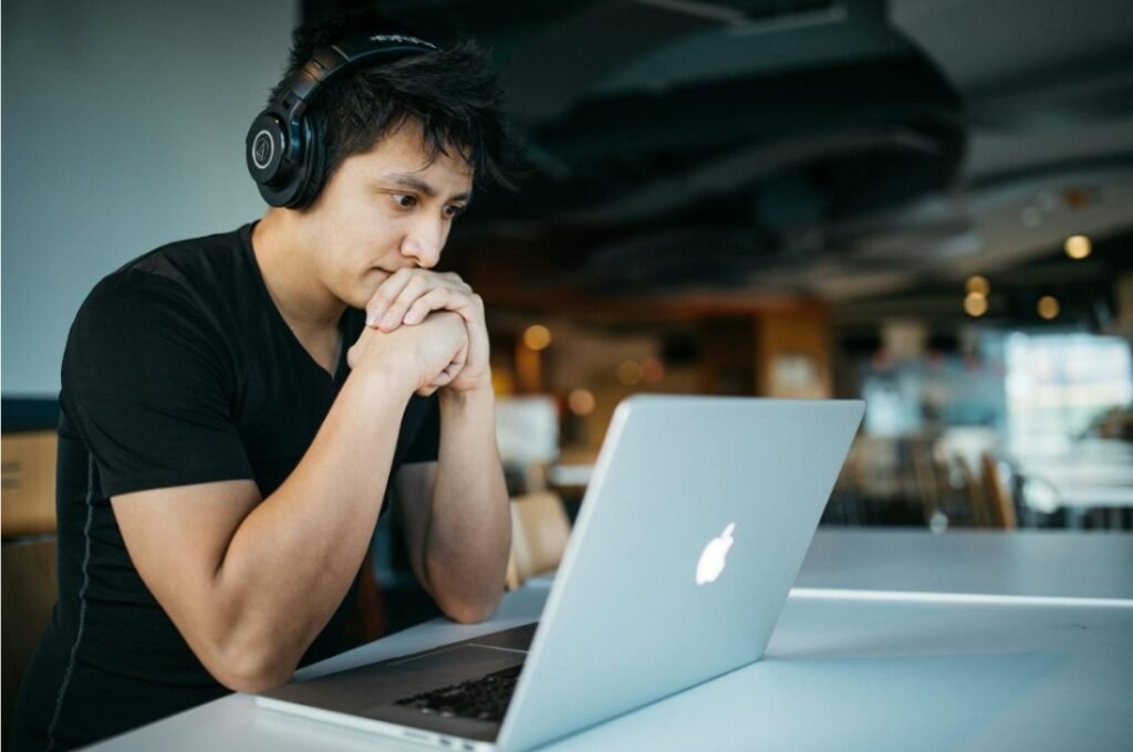 Lifelong Learning Lifelong Learning: Why Education Doesn't End With Graduation